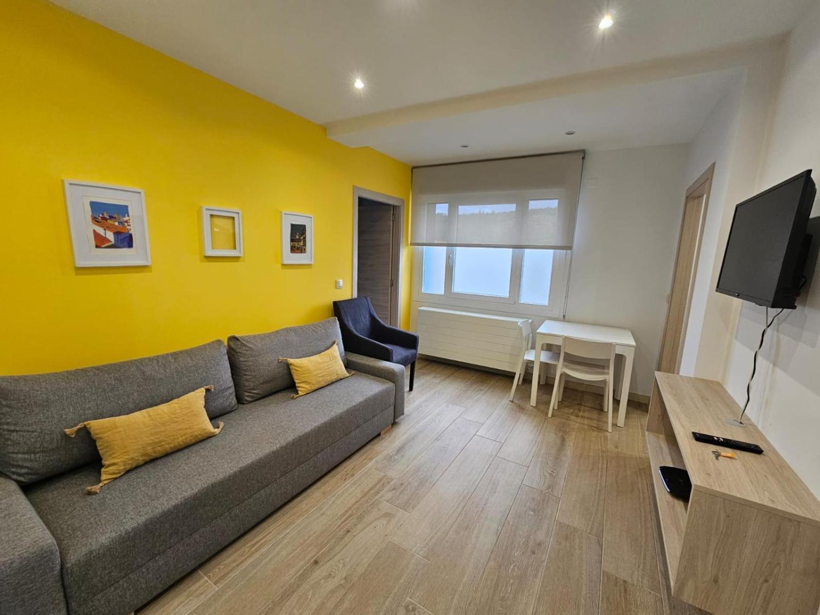 סנטיאגו דה קומפוסטלה Inicia Avio Apartamentos מראה חיצוני תמונה